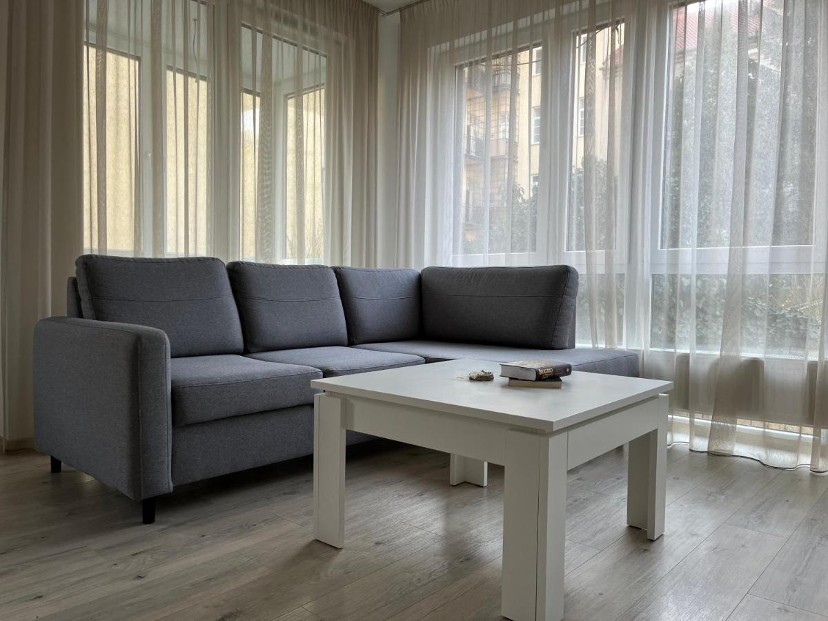Elegant Escape Apartment II - City Centre Pressburg Exterior foto
